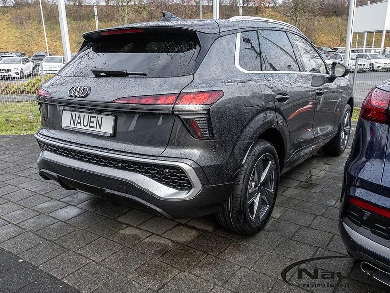 Neu Audi Q3 S-Line 150 PS (110 kW) 2026 Grau SUV