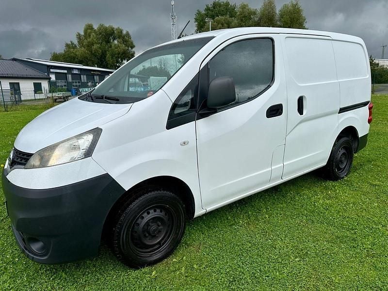 Weiß Gebraucht 2012 Nissan NV200 Premium Edition Van | 3.800 € (Superpreis) - Bild 1/4