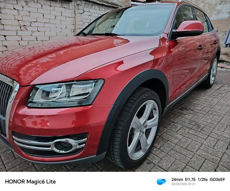 Gebraucht Audi Q5 170 PS (125 kW) 2009 Rot SUV