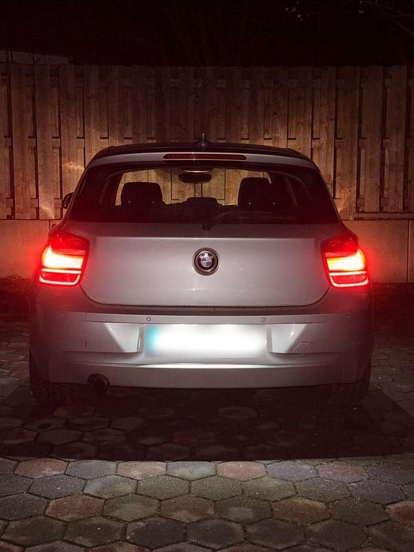 Gebraucht BMW 116 116 PS (85 kW) 2014 Silber Kleinwagen