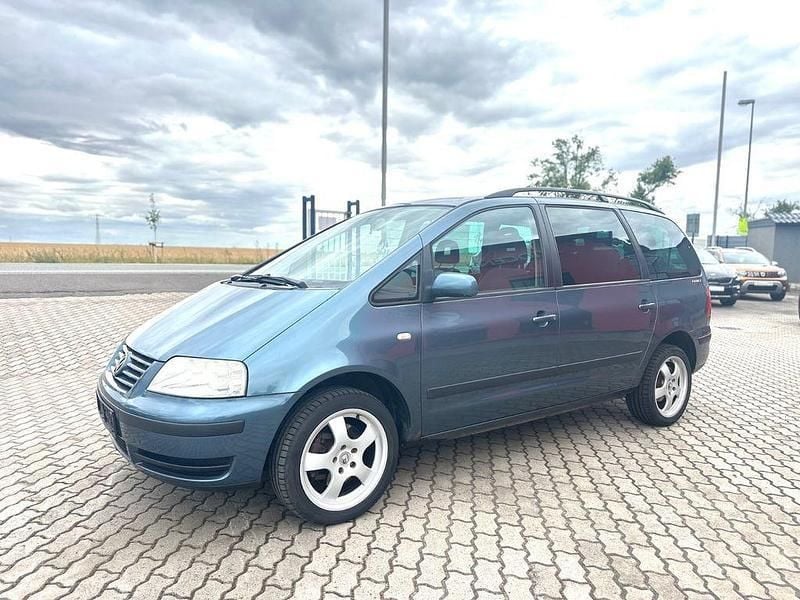 Blau Gebraucht 2004 VW Sharan Van / Kleinbus | 2.999 € (Guter Preis) - Bild 1/4