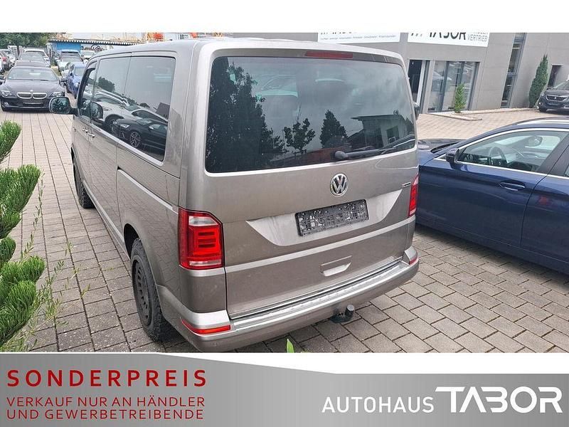 Gebraucht VW Multivan 204 PS (150 kW) 2016 Grau Van