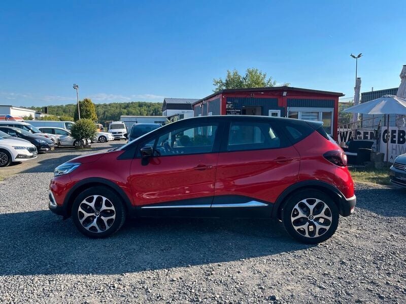 Schwarz Gebraucht 2020 Renault Captur Intens SUV | 13.900 € (Guter Preis) - Bild 1/4