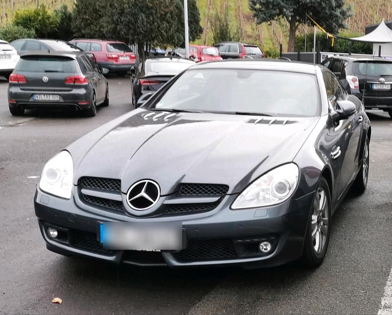 Grau Gebraucht 2009 Mercedes SLK300 AMG Cabrio | 18.000 € (Superpreis) - Bild 1/1