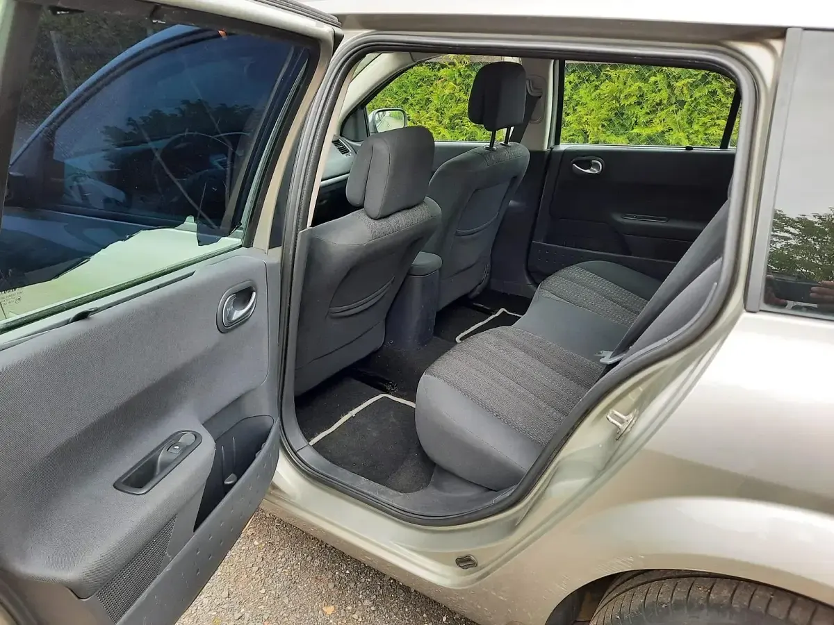 Gebraucht Renault Mégane II 131 PS (96 kW) 2007 Grau Limousine