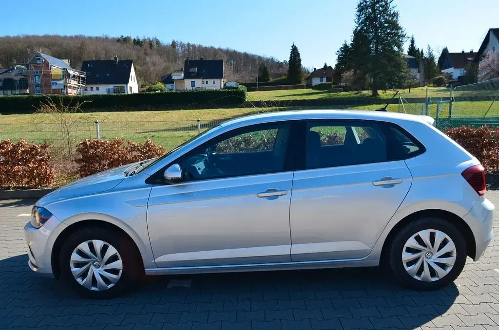 Gebraucht VW Polo United 95 PS (69 kW) 2019 Silber Kleinwagen