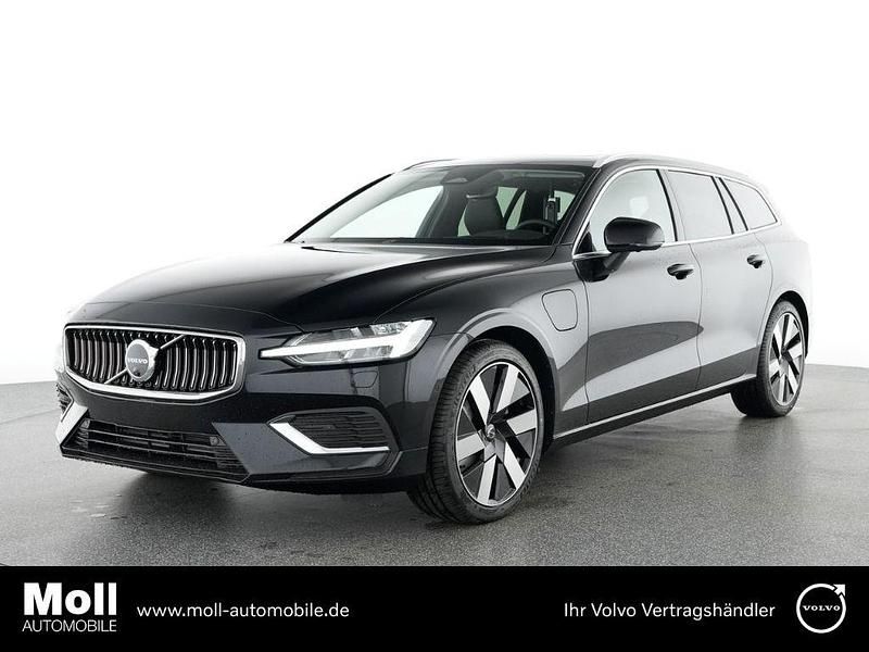 Gebraucht Volvo V60 Plus 398 PS (292 kW) 2025 Onyx black / metallic Kombi