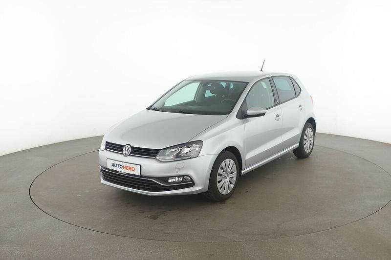 Grau Gebraucht 2017 VW Polo Sound Limousine | 9.220 € (Superpreis) - Bild 1/3