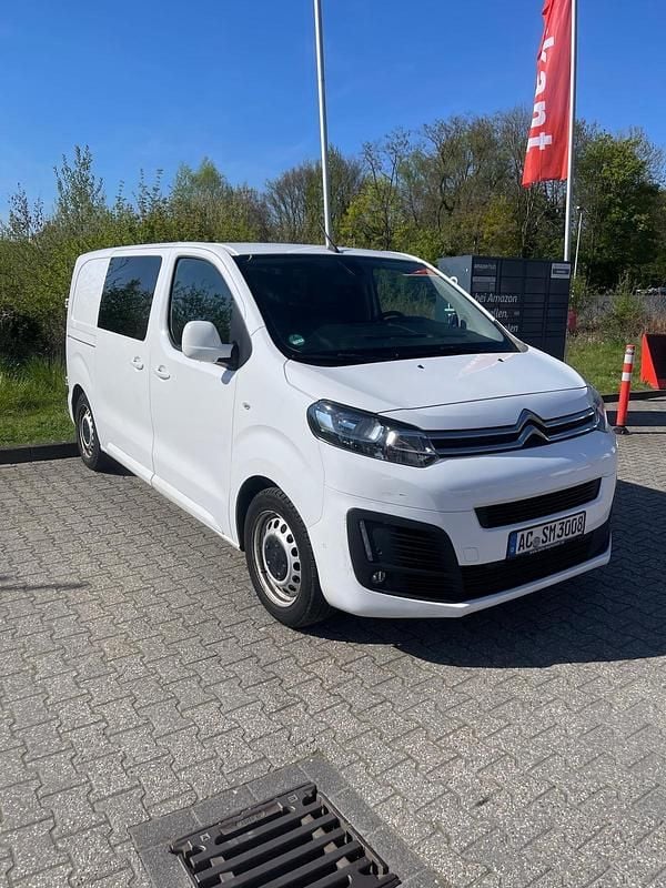 Second-hand Citroën Jumpy 185 CP (136 kW) 2020 Alb Monovolum