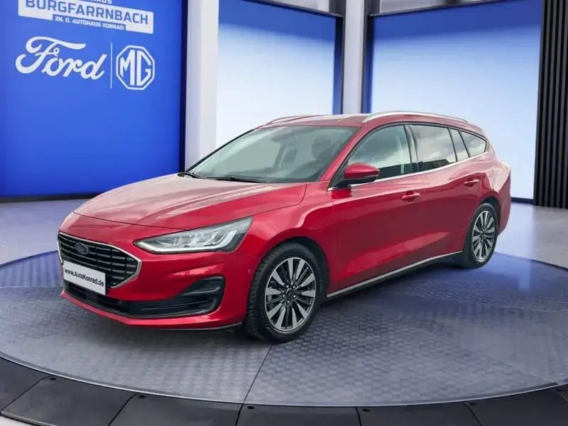 Fantasticrot metallic Gebraucht 2023 Ford Focus Titanium X Kombi | 24.790 € (Fairer Preis) - Bild 1/4