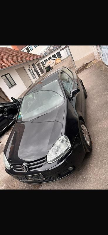 Gebraucht VW Golf V 75 PS (55 kW) 2006 Schwarz Kleinwagen