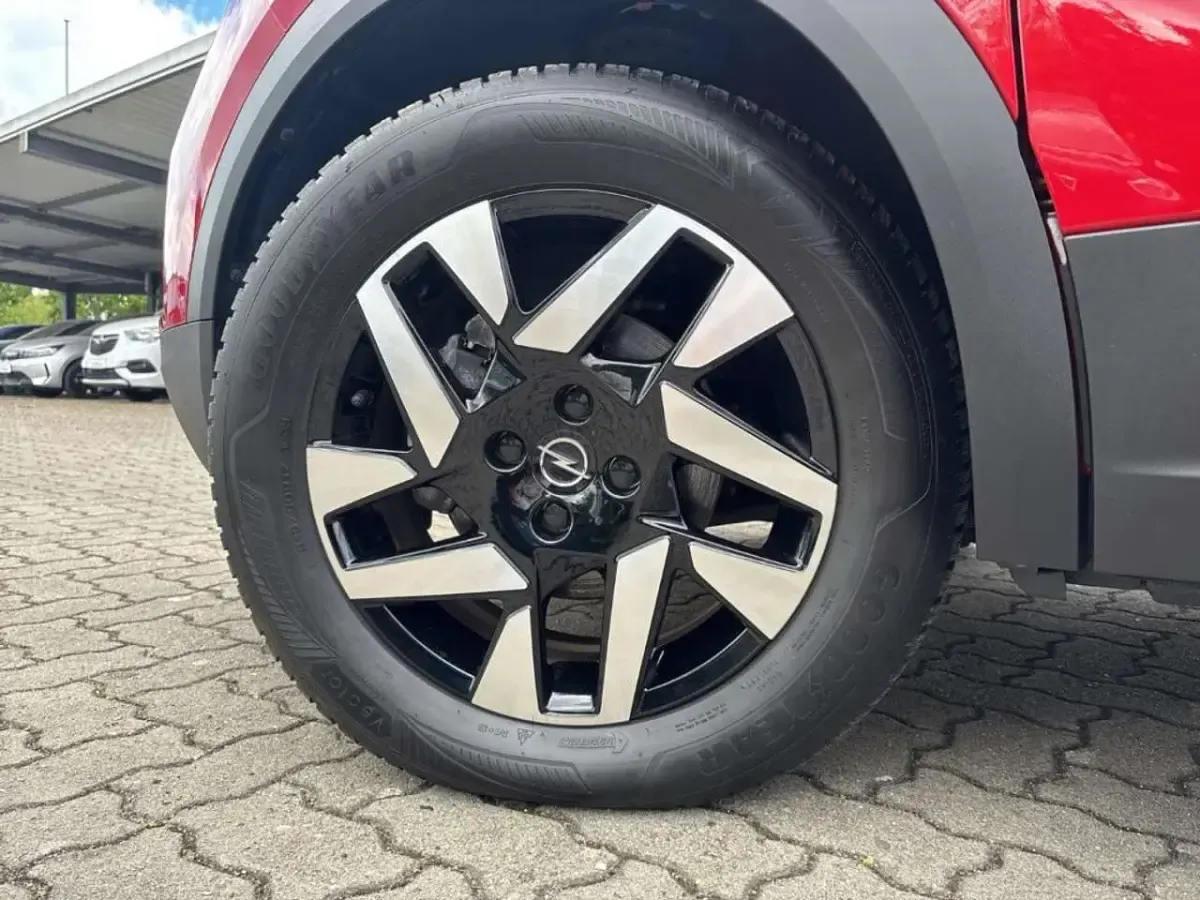 Gebraucht Opel Mokka Elegance 131 PS (96 kW) 2022 Rot SUV