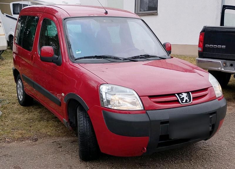 Gebraucht Peugeot Partner 75 PS (55 kW) 2006 Rot Van / Kleinbus