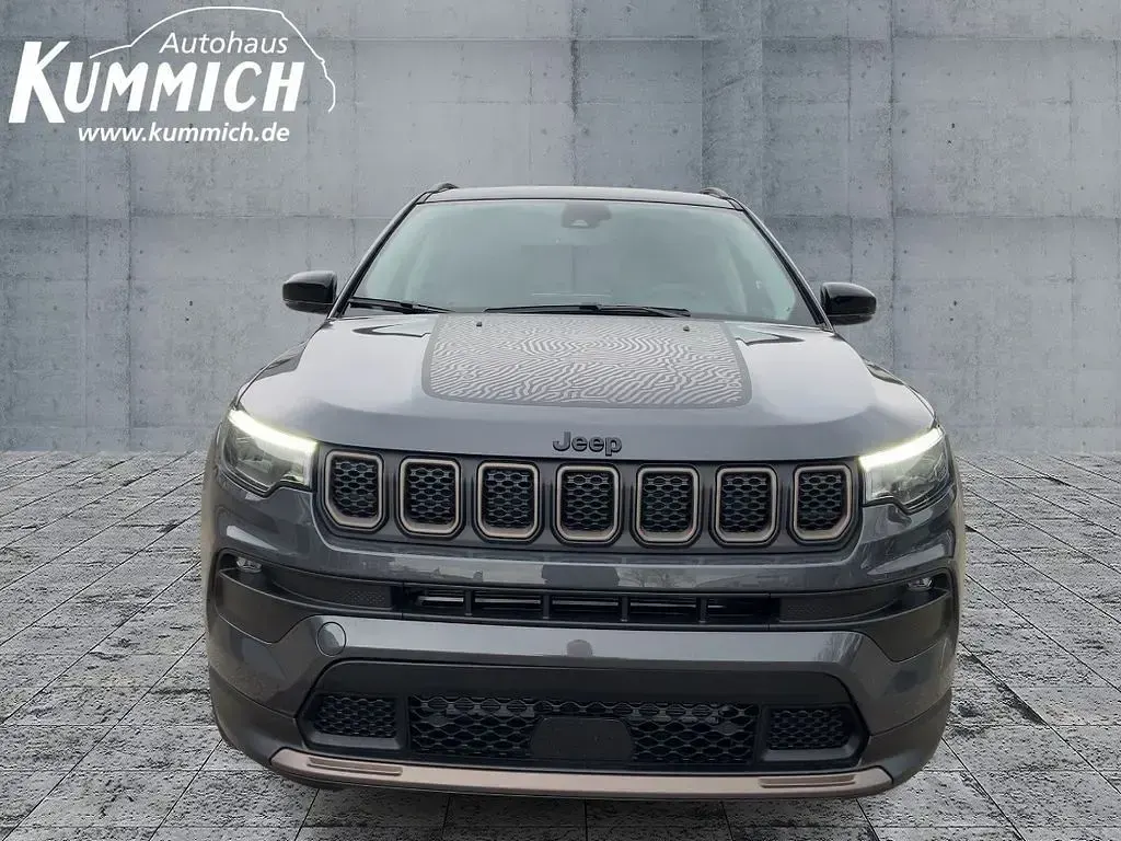 Gebraucht Jeep Compass 179 PS (131 kW) 2023 Schwarz SUV