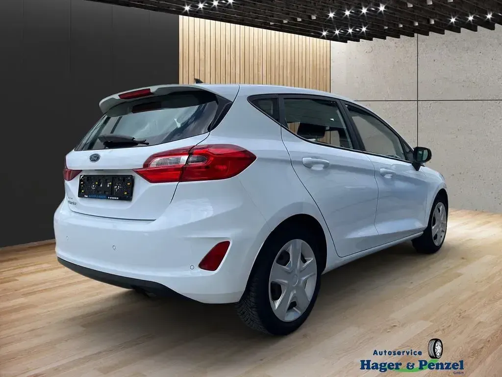 Gebraucht Ford Fiesta Cool & Connect 140 PS (102 kW) 2020 Weiß Kleinwagen