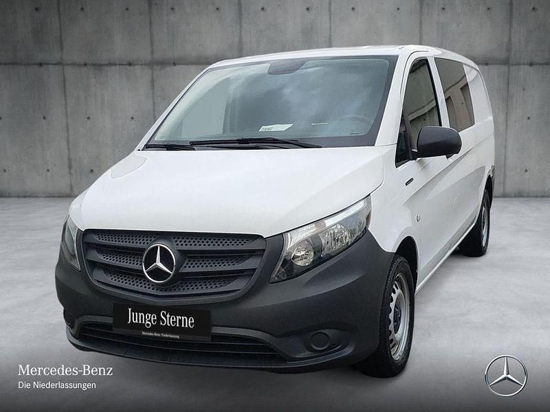Gebraucht Mercedes e-Vito 85 kW (116 PS) 2021 Weiß Van / Kleinbus