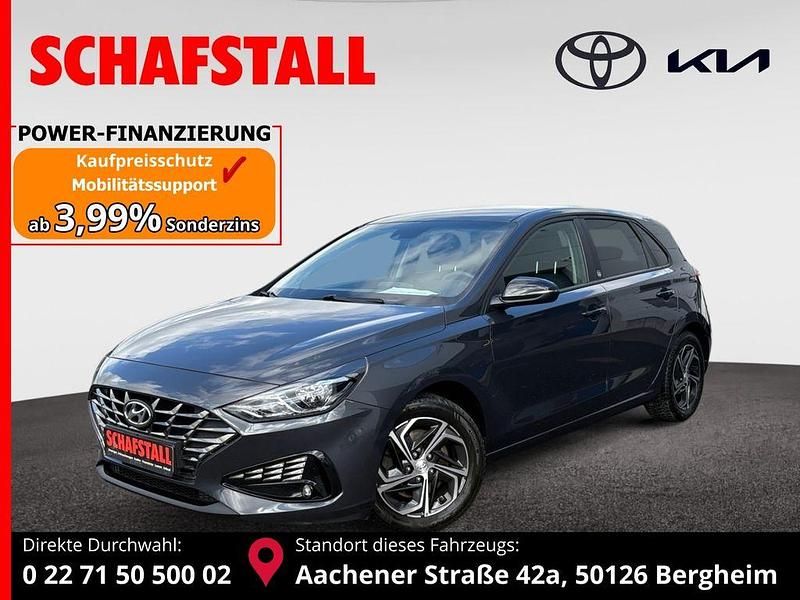 Dark knight / mic Gebraucht 2022 Hyundai i30 Edition 30 Limousine | 14.979 € (Fairer Preis) - Bild 1/3