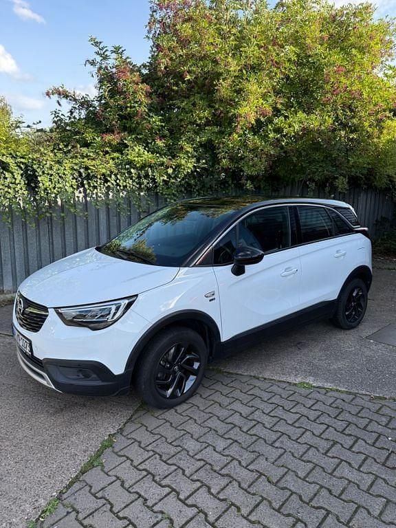 Weiß Gebraucht 2019 Opel Crossland SUV | 13.150 € (Superpreis) - Bild 1/4