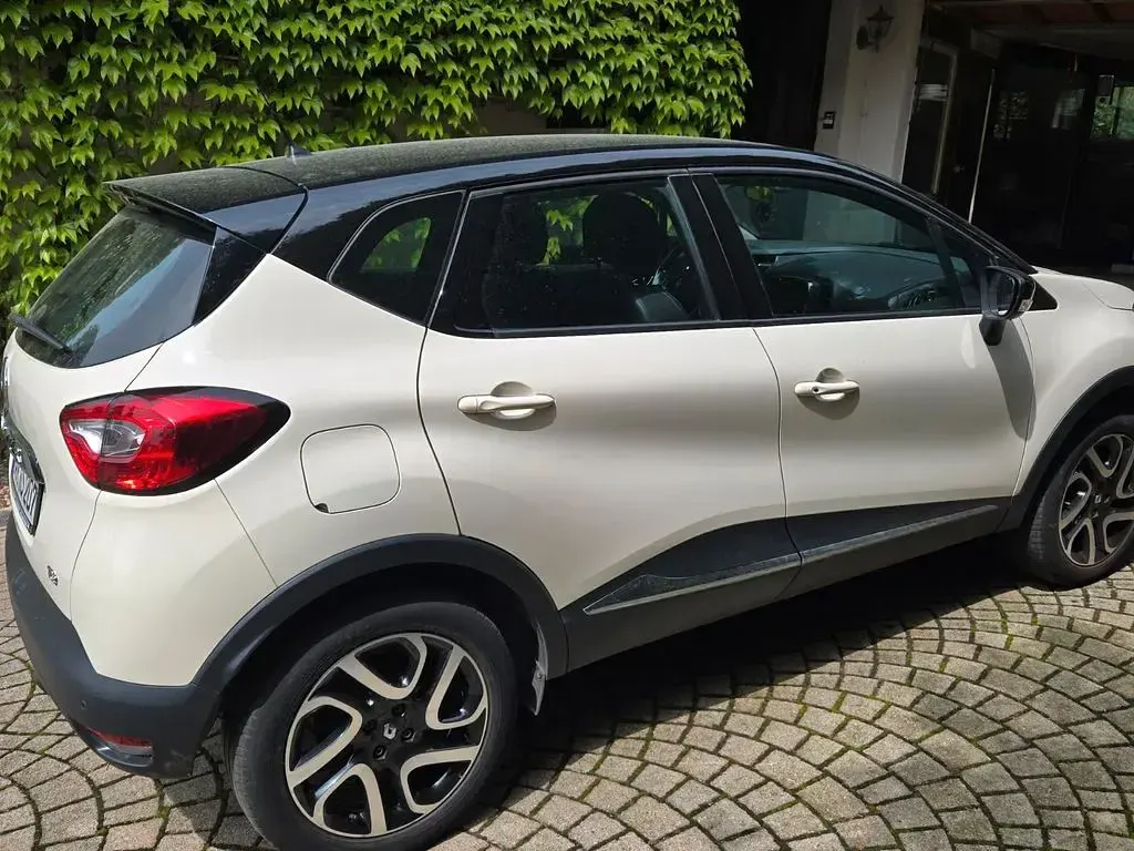 Gebraucht Renault Captur Luxe 120 PS (88 kW) 2014 Beige SUV
