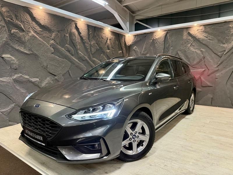 Gebraucht Ford Focus ST-Line 150 PS (110 kW) 2021 Grau Kombi