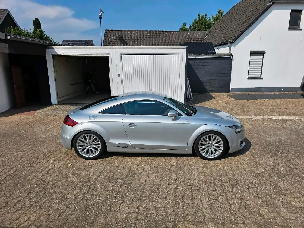 Gebraucht Audi TT 170 PS (125 kW) 2011 Silber Coupé