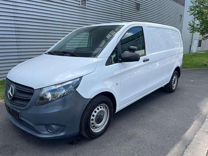 Gebraucht Mercedes Vito 136 PS (100 kW) 2021 Weiß Van
