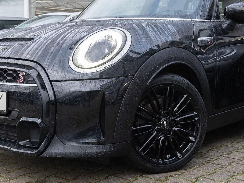 Gebraucht Mini Cooper S 178 PS (130 kW) 2023 Schwarz Kleinwagen