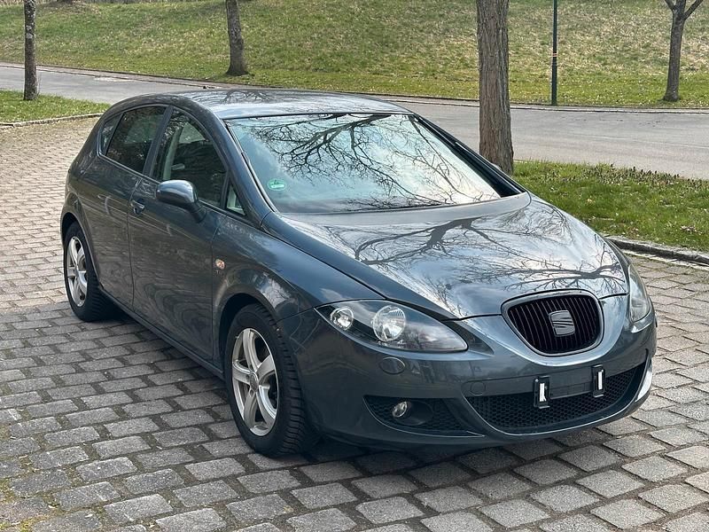 Gebraucht Seat Leon 160 PS (117 kW) 2009 Grau Kleinwagen
