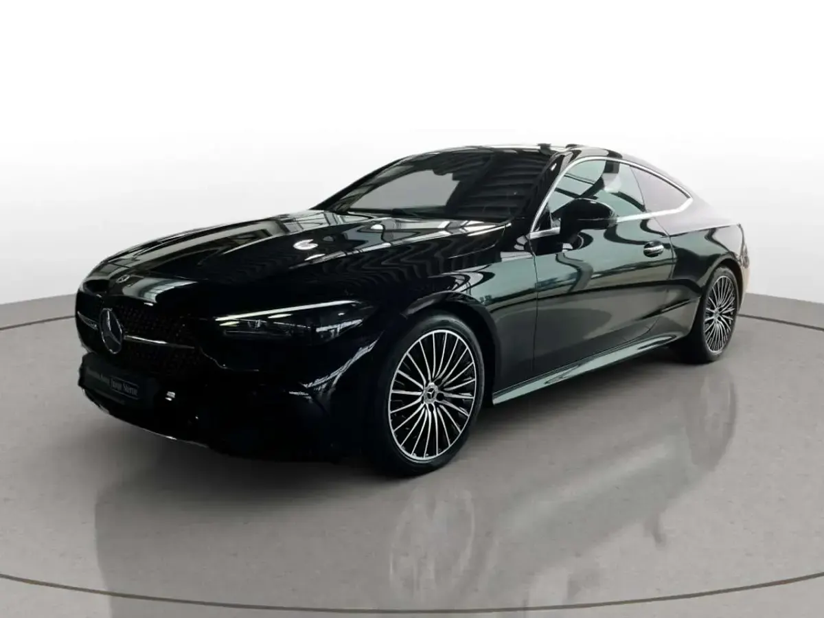 Gebraucht Mercedes CLE220 AMG line 197 PS (144 kW) 2025 Metalliclack obsidianschwarz Coupé