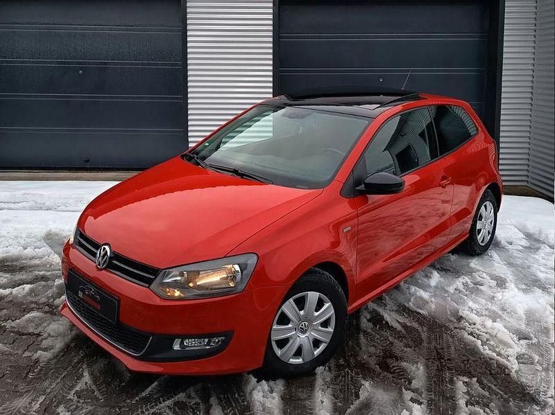 Gebraucht VW Polo Match 69 PS (50 kW) 2012 Rot Kleinwagen