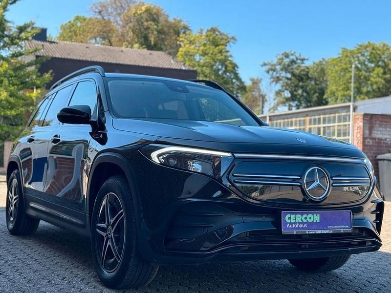Schwarz Gebraucht 2022 Mercedes EQB250 AMG line SUV | 31.490 € (Guter Preis) - Bild 1/4