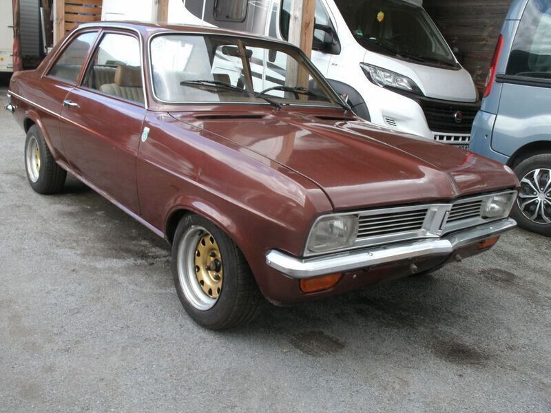 Braun Gebraucht 1975 Vauxhall Viva Limousine | 4.000 € - Bild 1/4