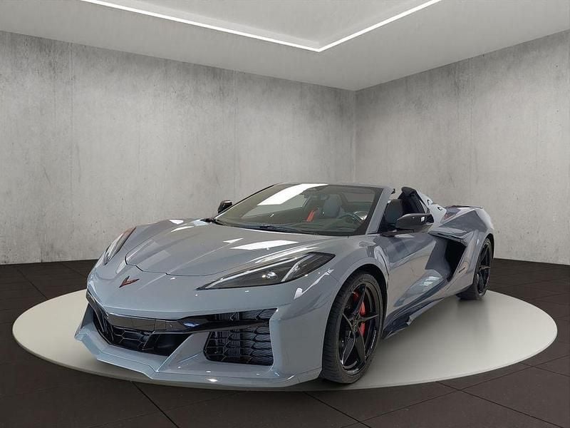 Neu Corvette C8 643 PS (472 kW) 2025 Sea wolf tricoat metallic Cabrio