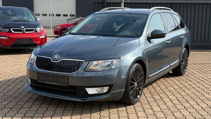 Grau Gebraucht 2015 Skoda Octavia Limousine | 10.999 € (Fairer Preis) - Bild 1/4