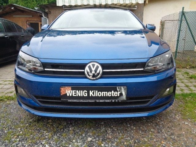 Gebraucht VW Polo Comfortline 95 PS (69 kW) 2019 Blau Limousine