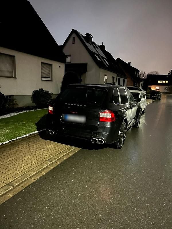 Gebraucht Porsche Cayenne 600 PS (441 kW) 2003 Schwarz SUV