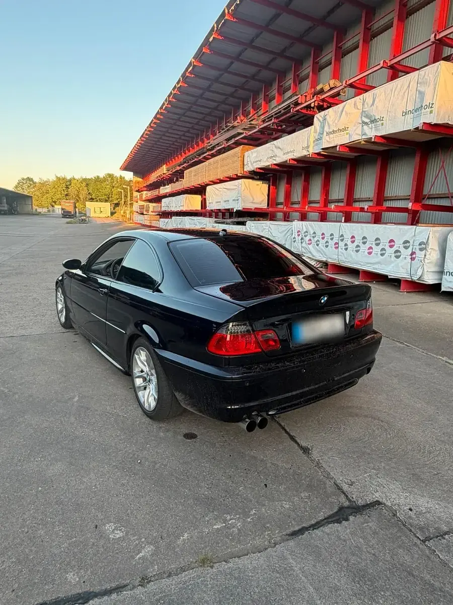 Gebraucht BMW 325 230 PS (169 kW) 2005 Schwarz Coupé