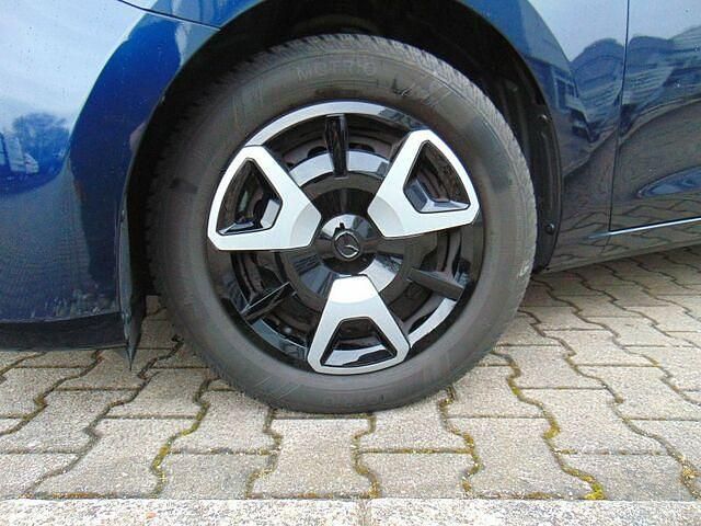 Gebraucht Mazda 2 Center-Line 90 PS (66 kW) 2023 Deep crystal blue Kleinwagen