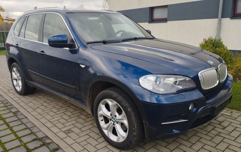 Tiefseeblau metallic Gebraucht 2011 BMW X5 SUV | 9.980 € (Superpreis) - Bild 1/4