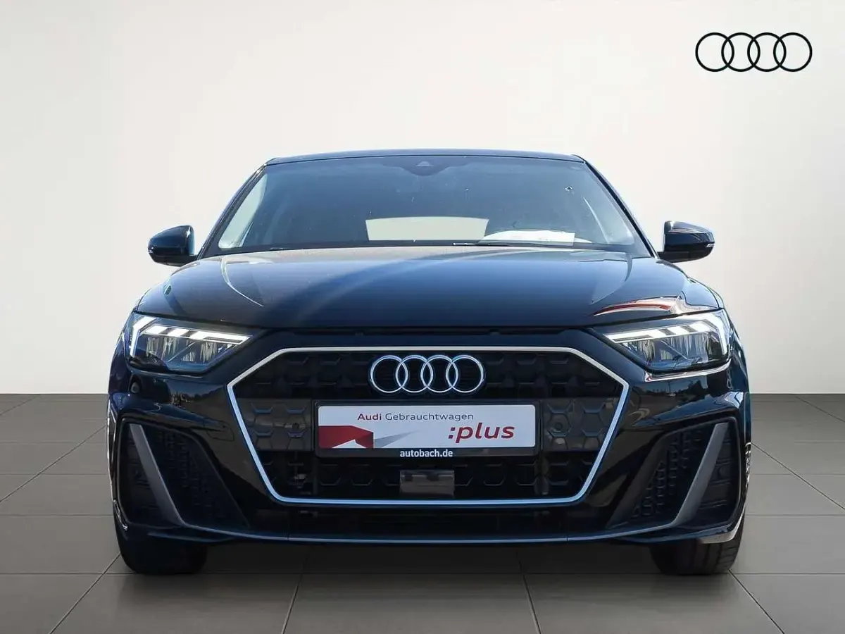 Gebraucht Audi A1 S-Line 95 PS (69 kW) 2021 Mythosschwarz metallic SUV