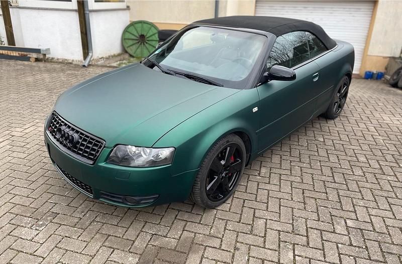Grün Gebraucht 2004 Audi S4 Cabriolet Cabrio | 9.990 € (Fairer Preis) - Bild 1/4