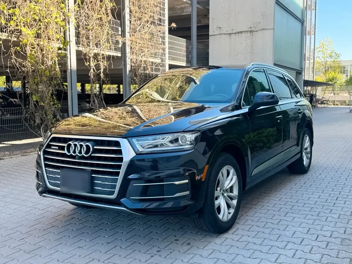 Second-hand Audi Q7 333 CP (244 kW) 2017 Negru SUV