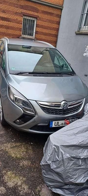 Gebraucht 2013 Opel Zafira Tourer Innovation Van / Kleinbus | 4.500 € (Guter Preis) - Bild 1/4