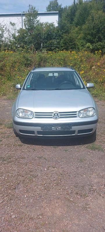 Gebraucht VW Golf IV 115 PS (84 kW) 2000 Grau Kombi
