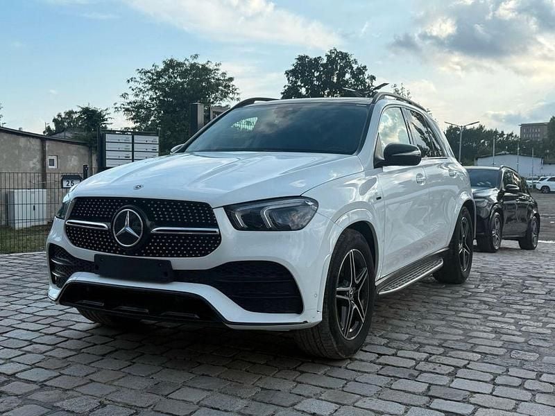 Weiß Gebraucht 2020 Mercedes GLE350e AMG line SUV | 41.450 € (Guter Preis) - Bild 1/4