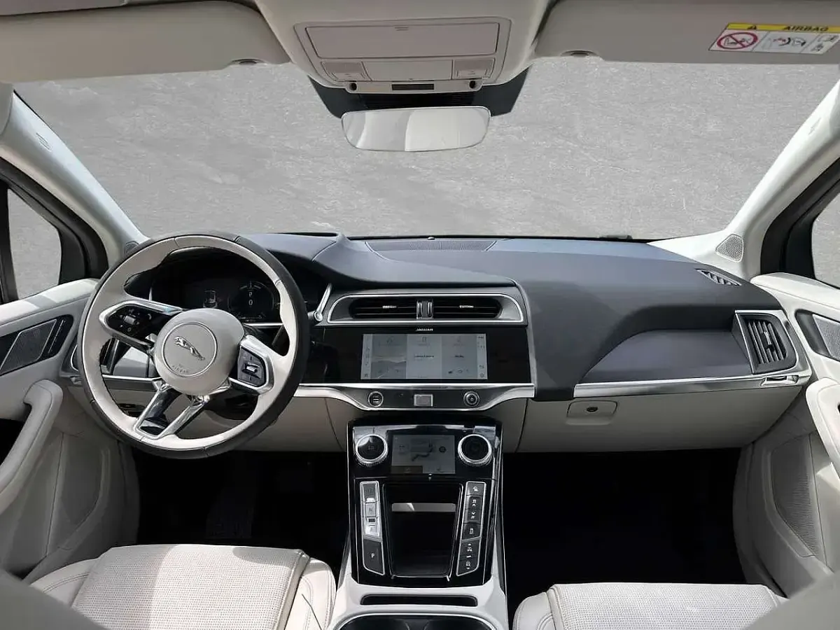Używany Jaguar I-Pace R-Dynamic 297 kW (405 KM) 2023 Czarny SUV