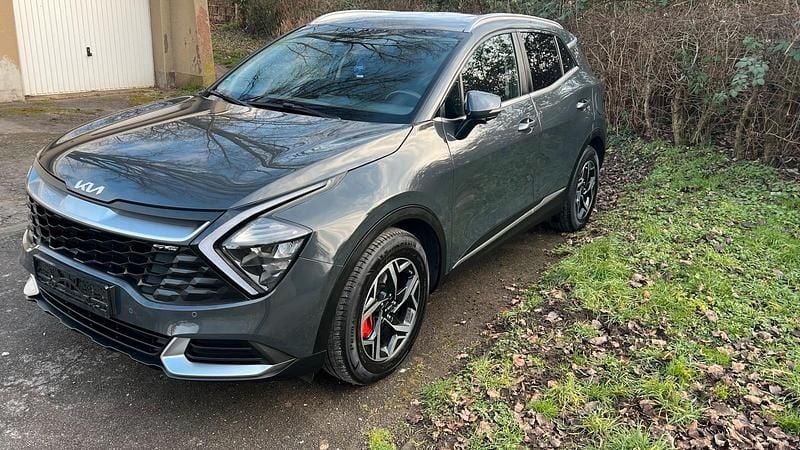 Gebraucht Kia Sportage 150 PS (110 kW) 2022 Grau SUV
