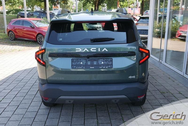 Neu Dacia Bigster Expression 131 PS (96 kW) 2025 Grün SUV