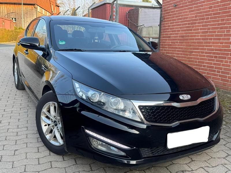 Gebraucht Kia Optima 136 PS (100 kW) 2013 Schwarz Limousine