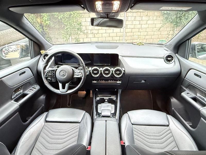 Gebraucht Mercedes B180 116 PS (85 kW) 2020 Grau Van / Kleinbus